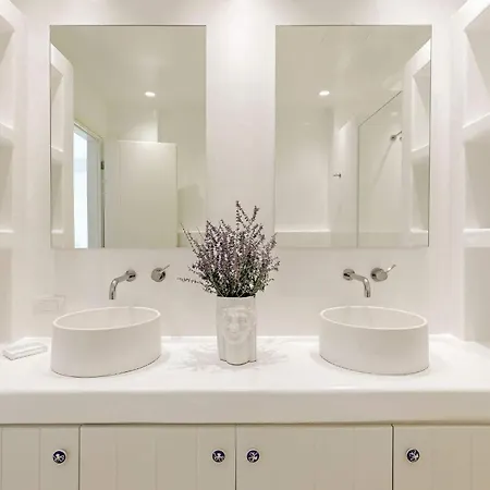 Lya Apartment Santa Maria (Paros)